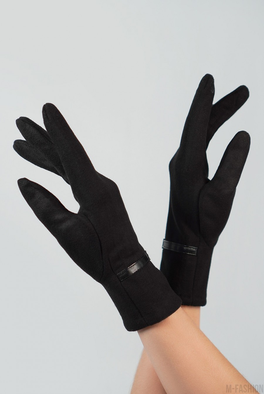 Черные замшевые перчатки на меховой подложке- Фото 2