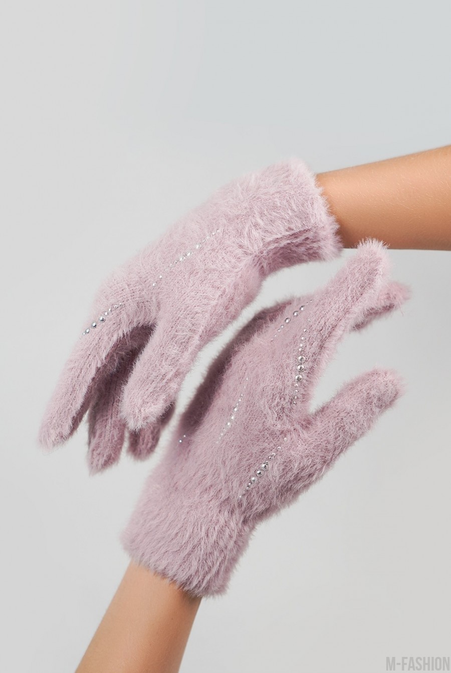 Сиреневые утепленные перчатки со стразами - Фото 1