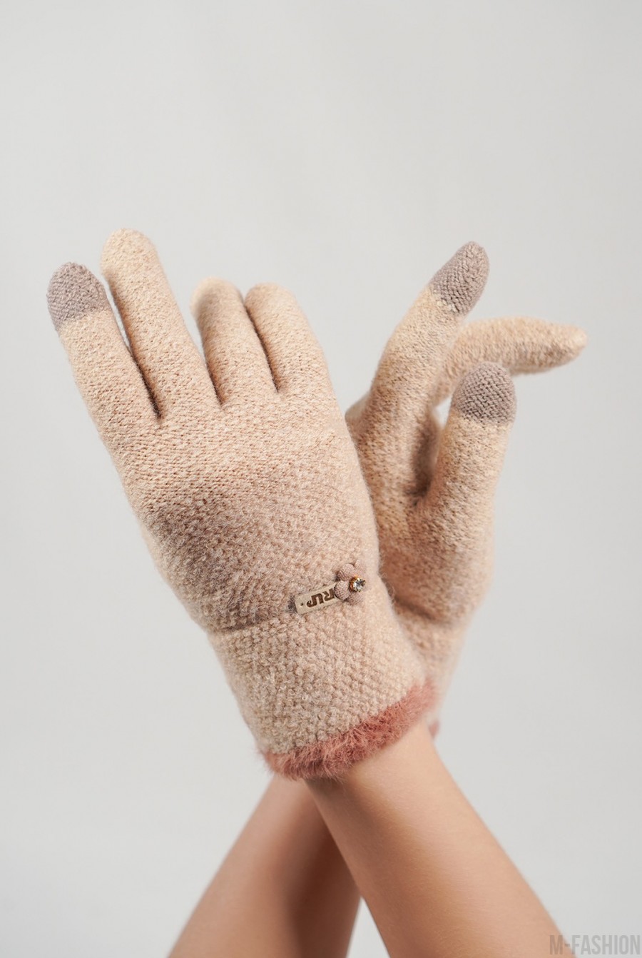 Бежевые шерстяные вязаные перчатки - Фото 1