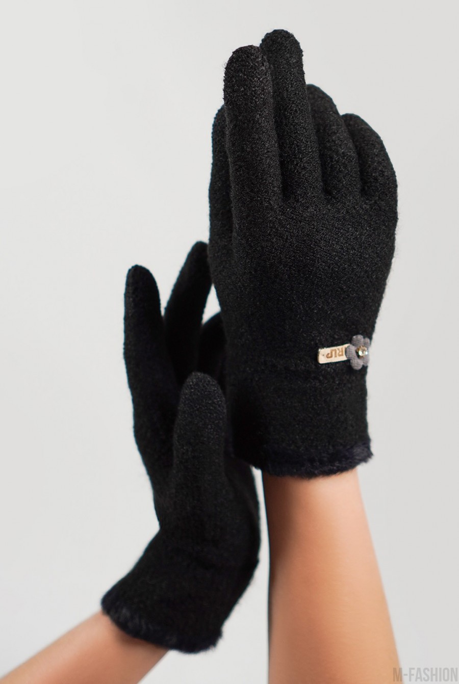 Черные шерстяные вязаные перчатки- Фото 2
