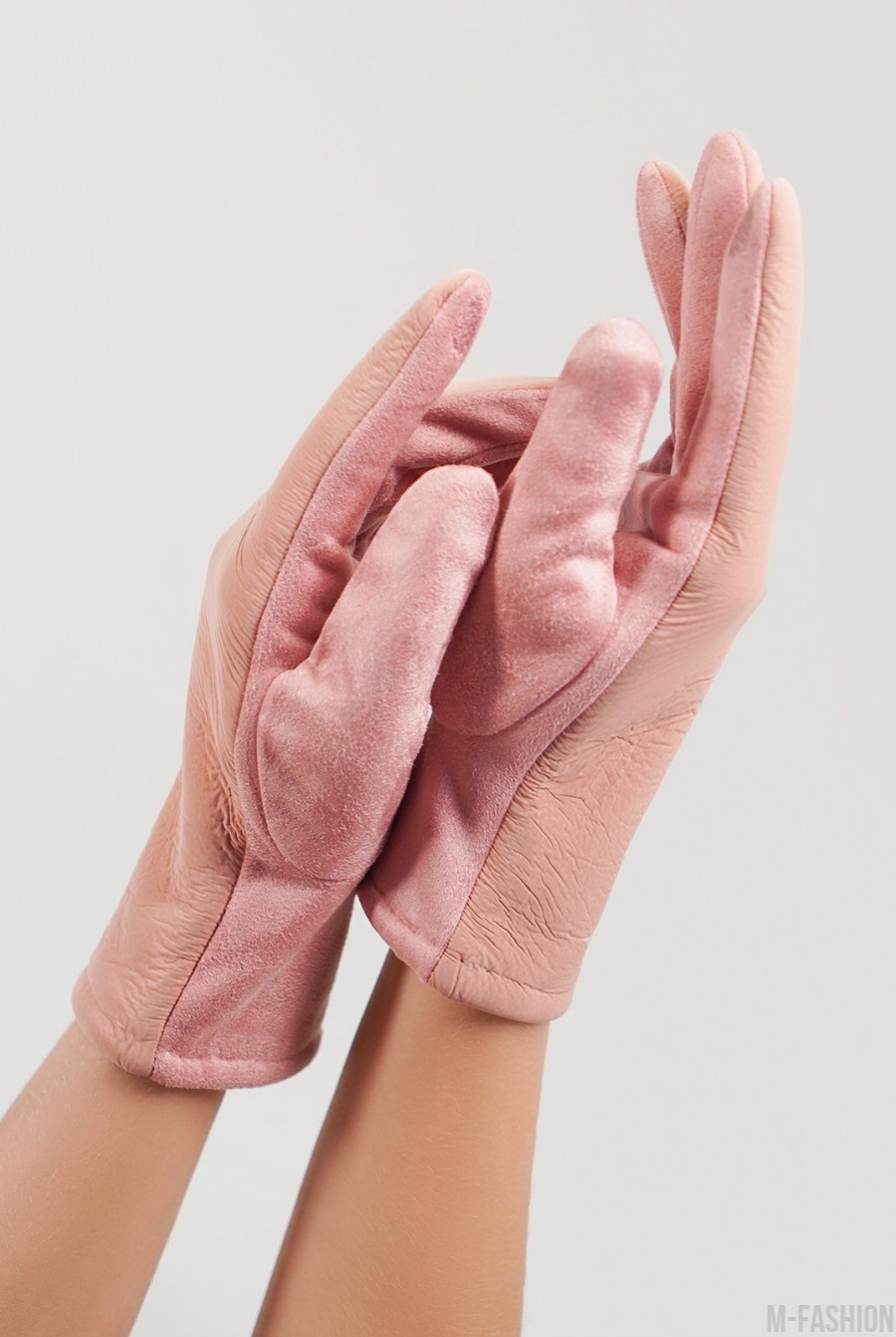 Розовые замшевые комбинированные перчатки на меху- Фото 2