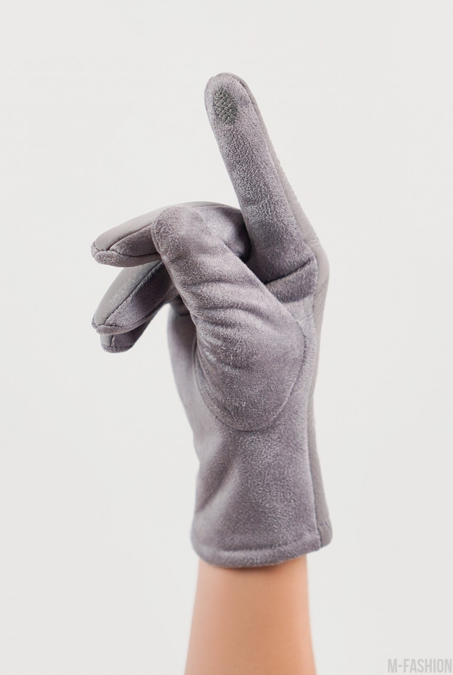 Серые замшевые теплые перчатки с фактурной вставкой- Фото 3