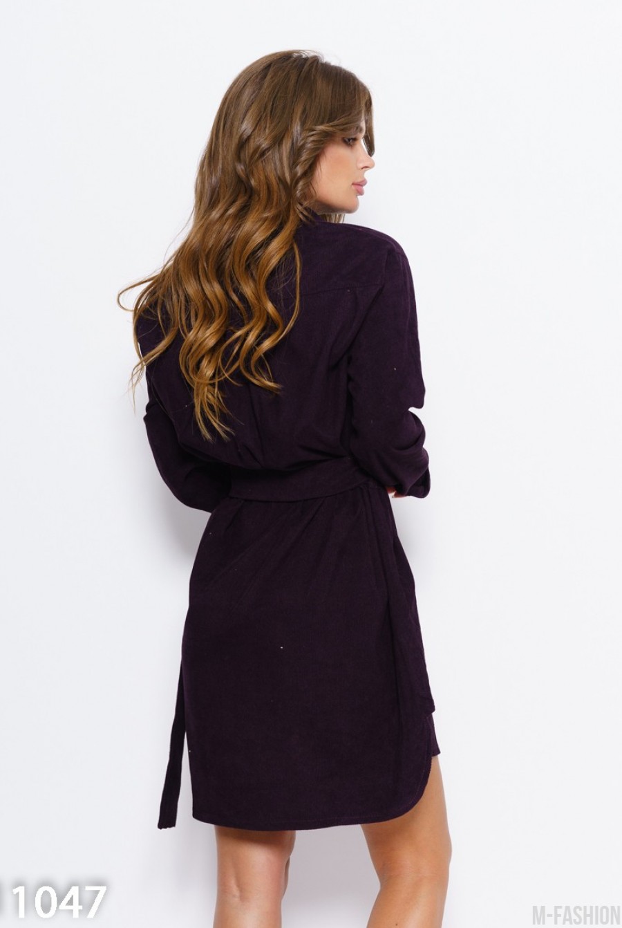 Фиолетовое вельветовое асимметричное платье-рубашка- Фото 3