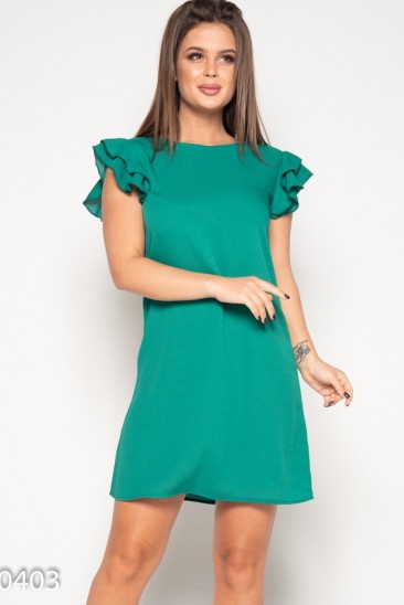 Зеленое мини платье с рюшами на рукавах