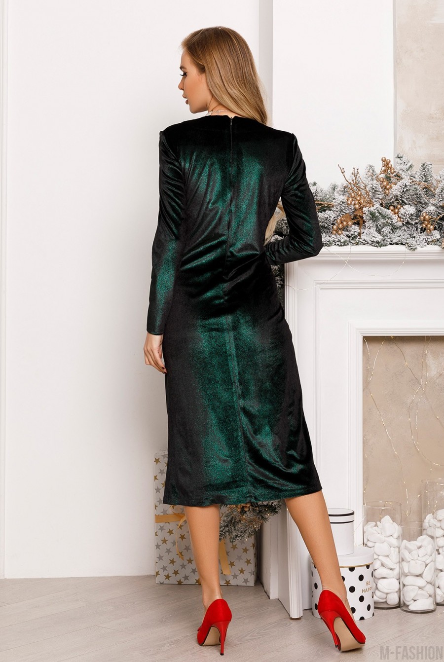Черно-зеленое велюровое платье с разрезом- Фото 3