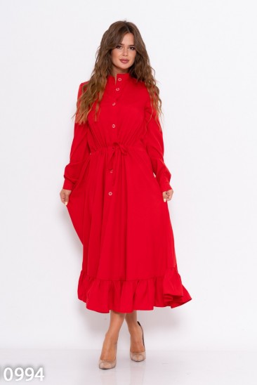 Красное платье на пуговицах приталенное кулиской