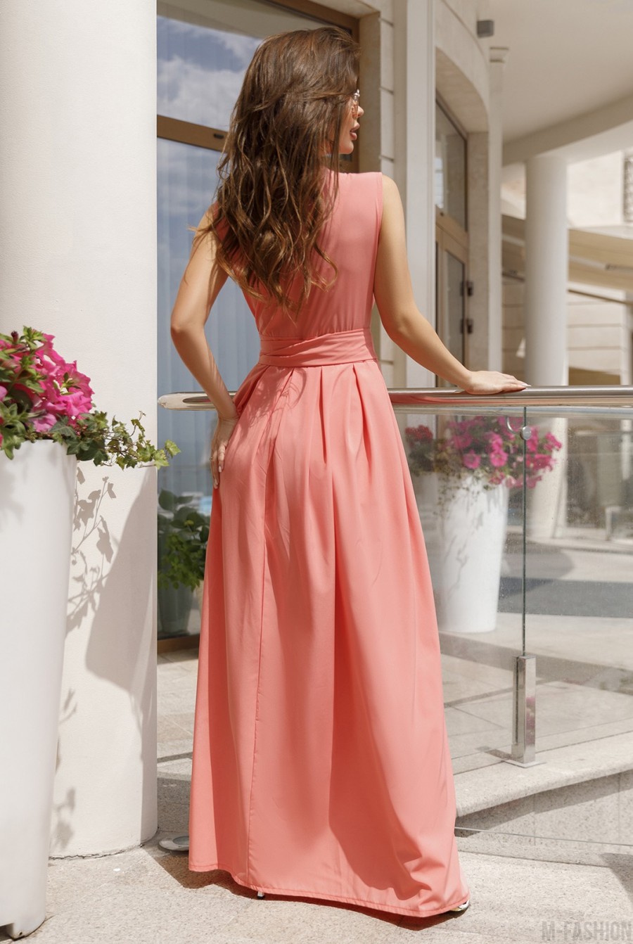Розовое платье-халат с длиной в пол- Фото 5
