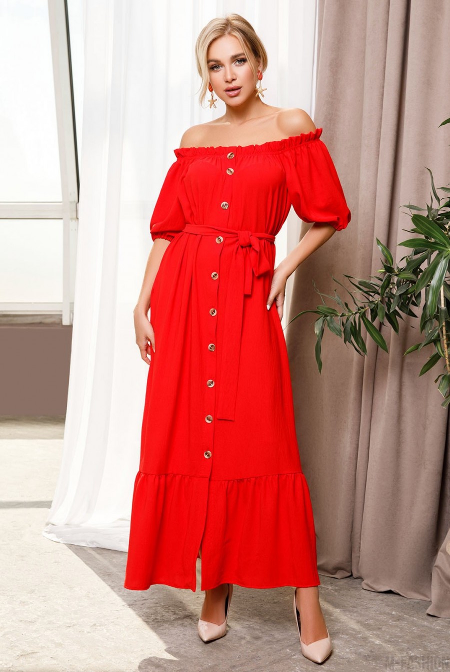 Красное креповое платье на пуговицах с воланом - Фото 1