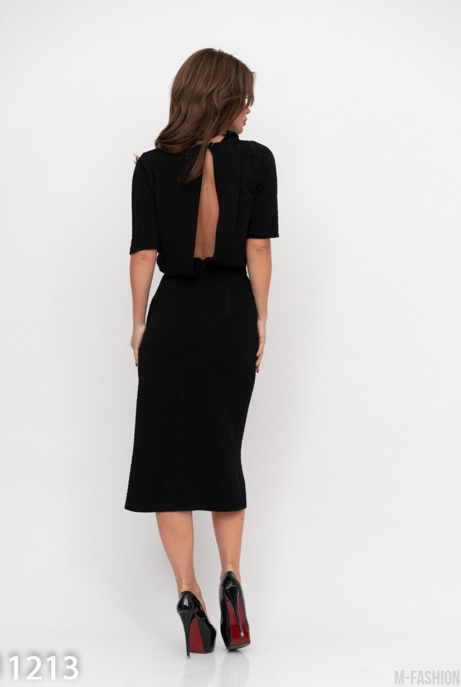 Черное платье с вырезом на спине- Фото 2