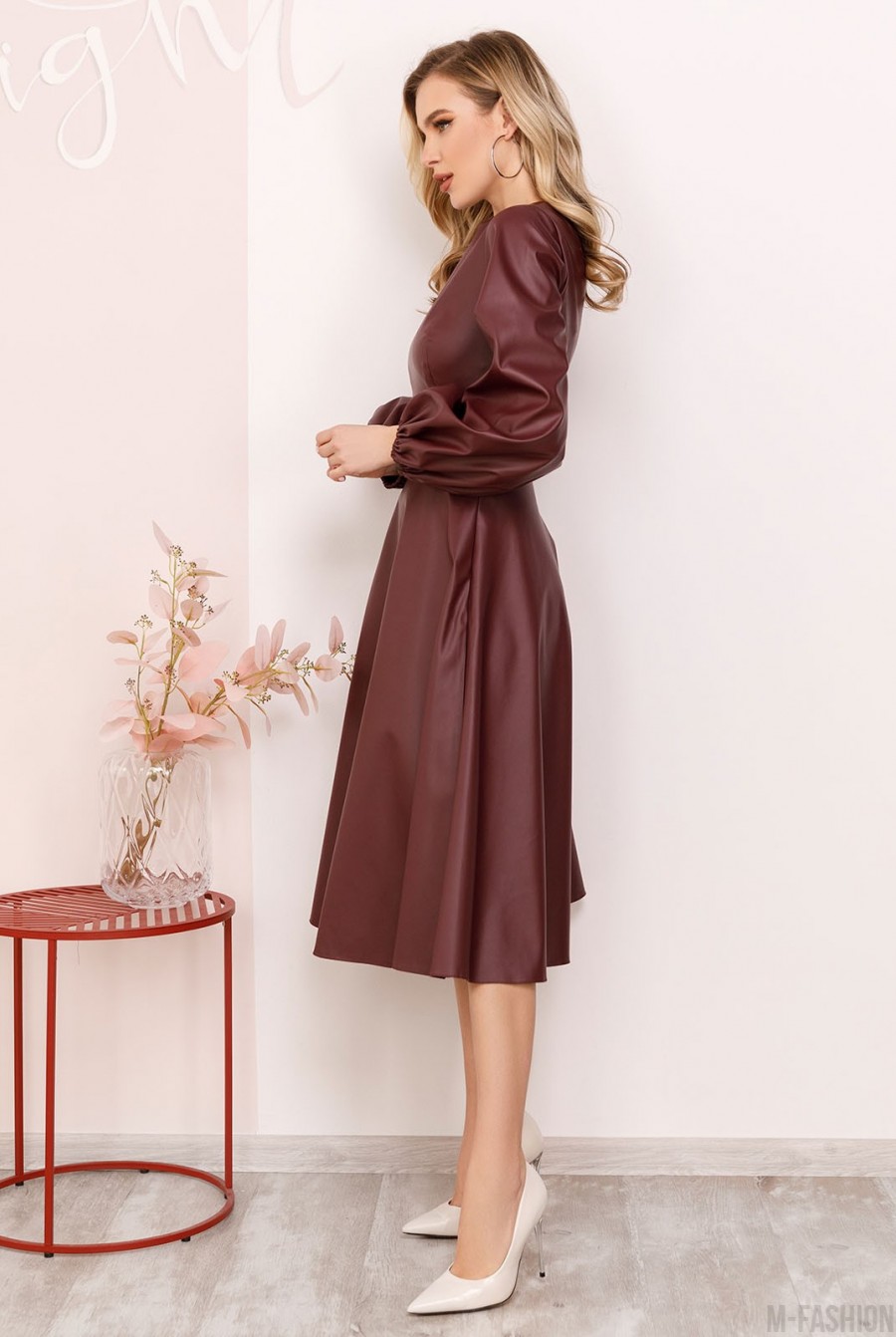 Купить женские кожаные платья в интернет магазине вторсырье-м.рф