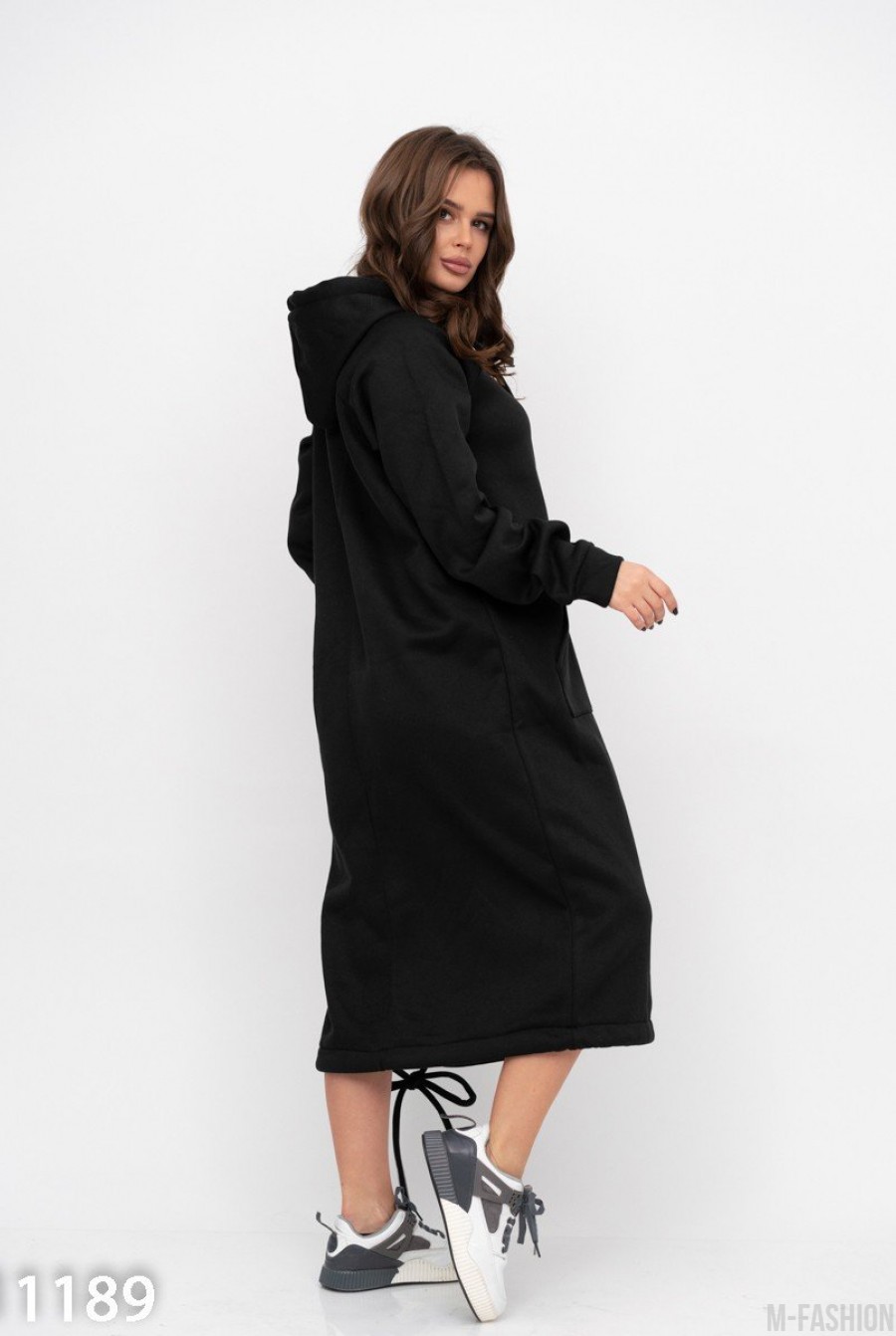 Черное теплое платье с капюшоном и кулиской- Фото 2