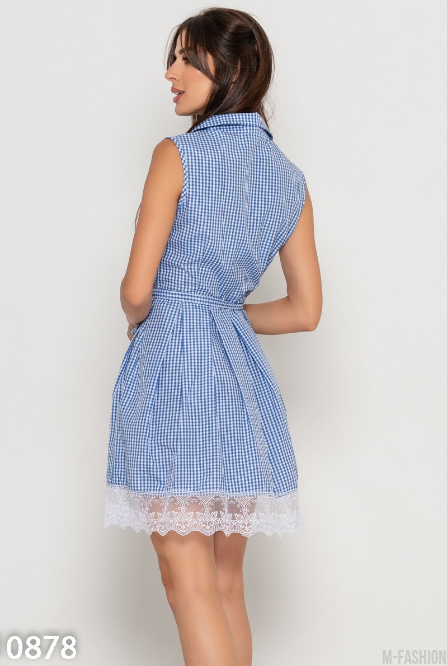 Голубое клетчатое платье без рукавов с белым кружевом- Фото 5