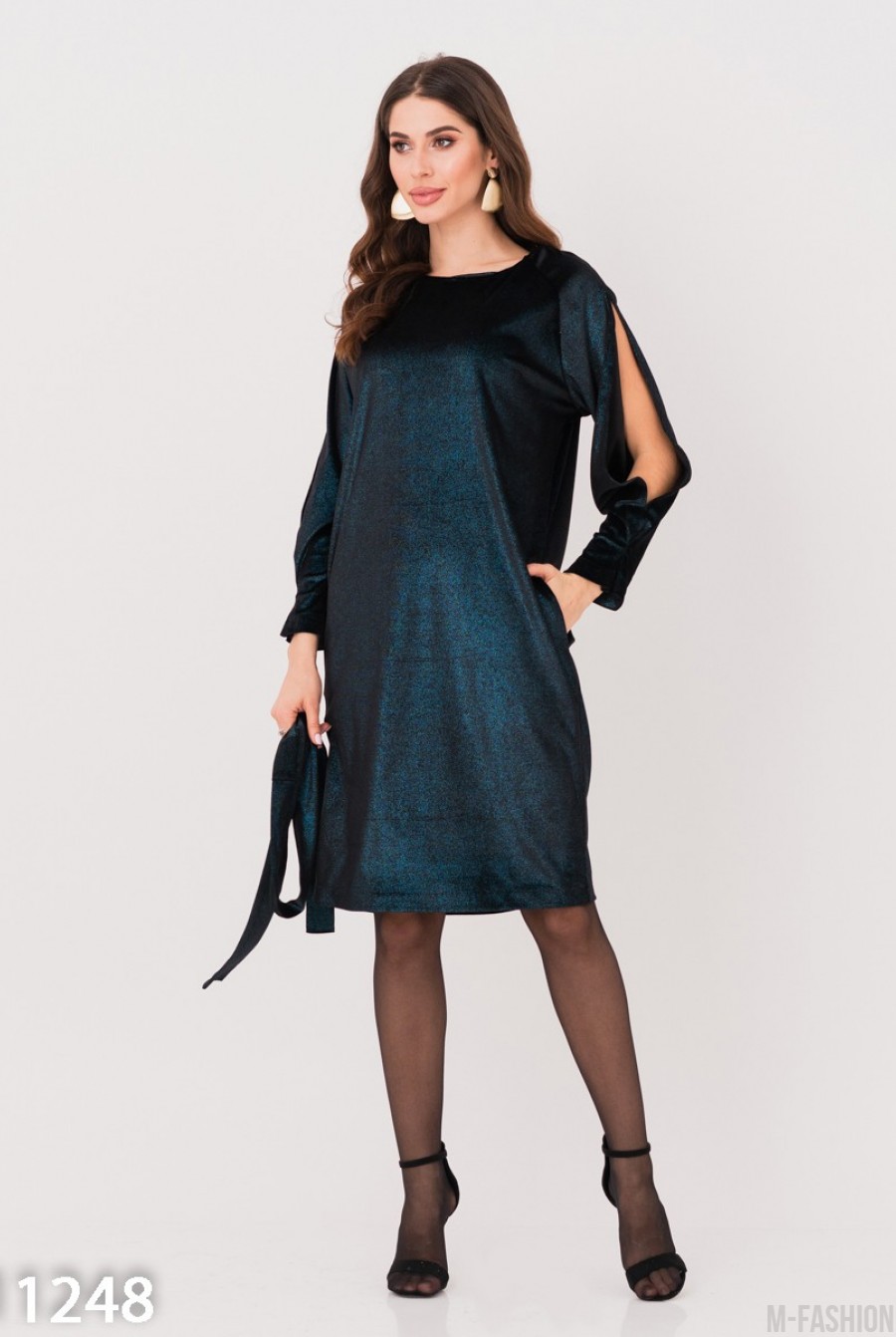 Черно-голубое нарядное платье с вырезами на рукавах- Фото 2