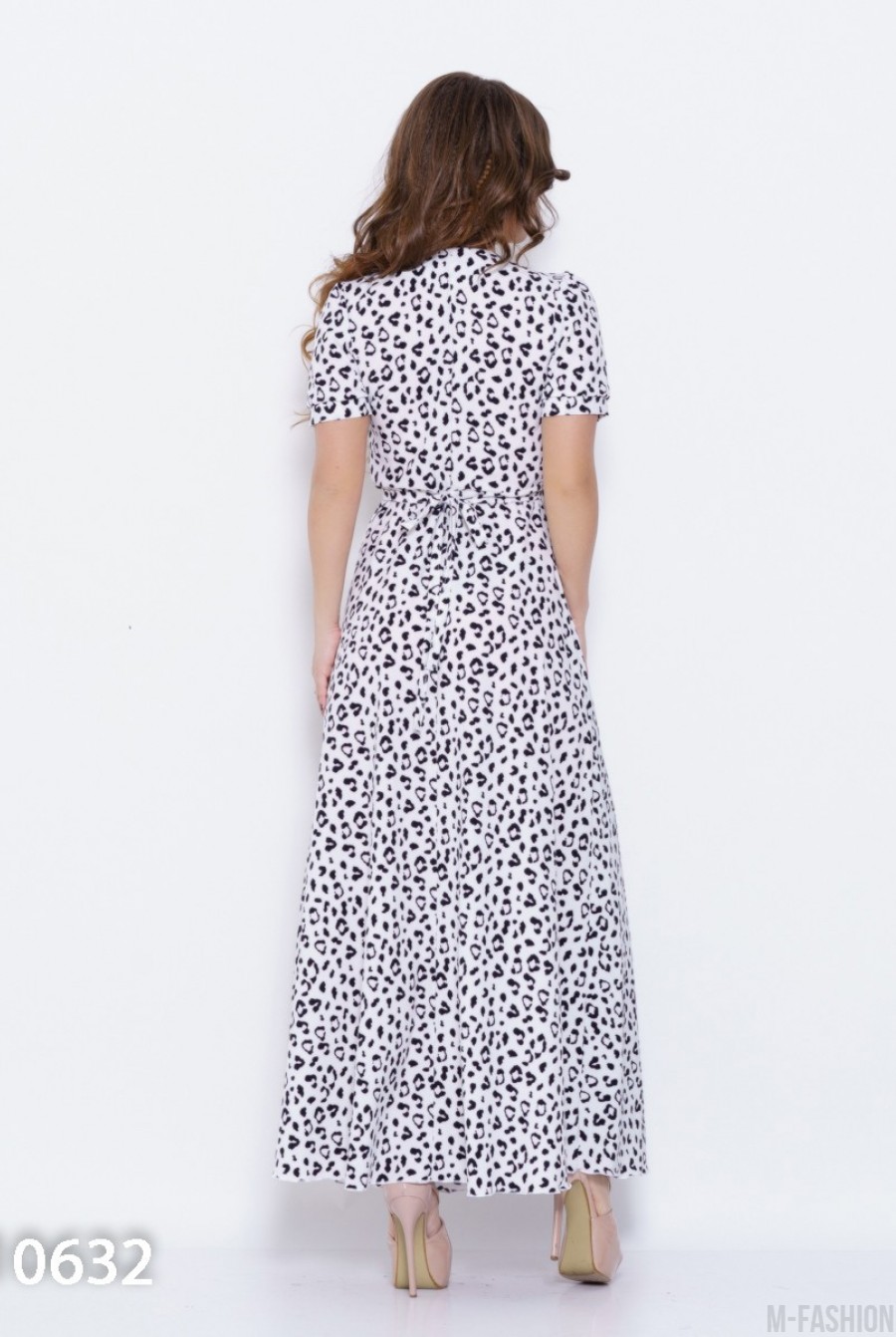 Белое с черным леопардовым принтом платье в пол- Фото 5