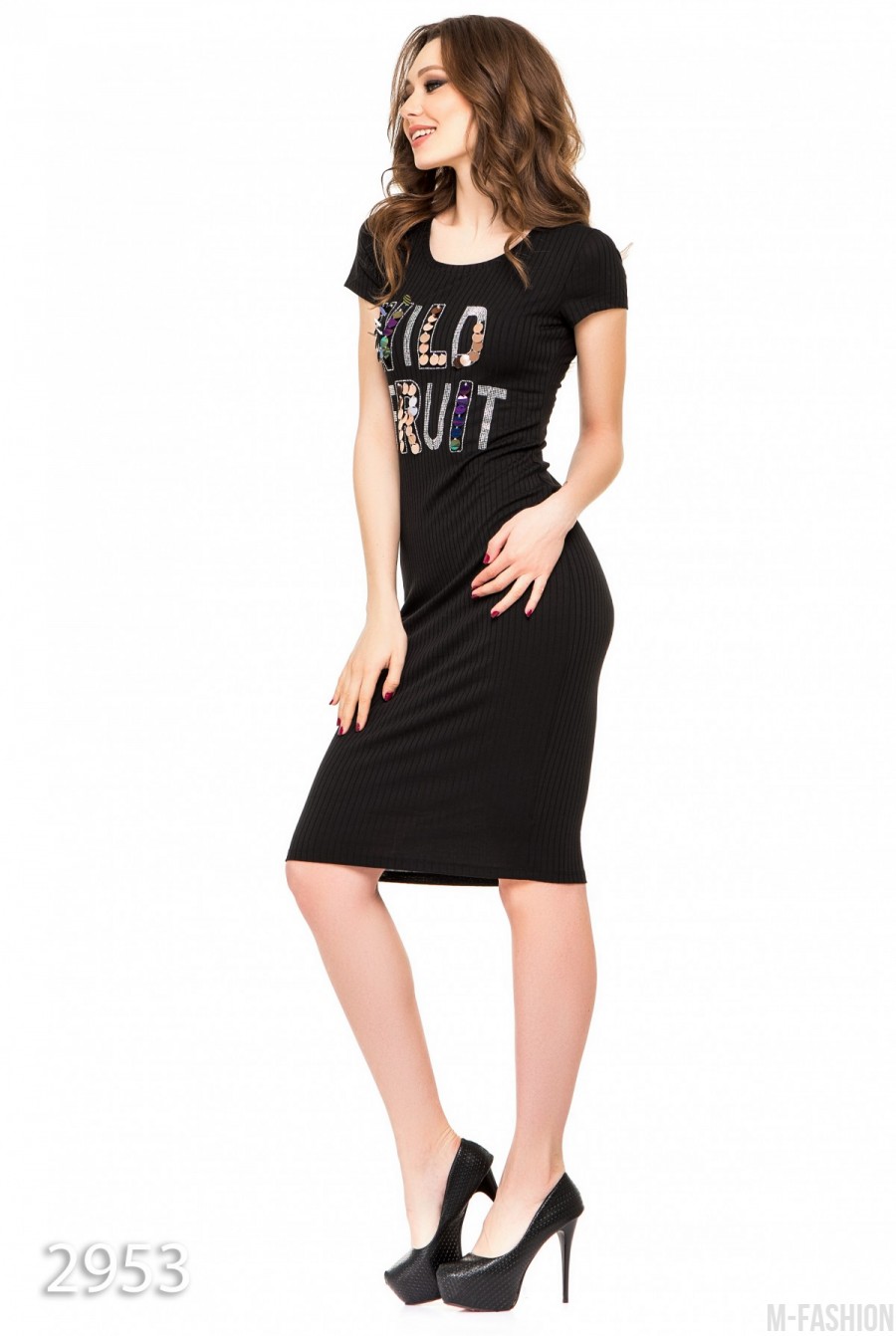 Черное платье в трикотажный рубчик с крупной аппликацией пайетками WILD FRUIT- Фото 3