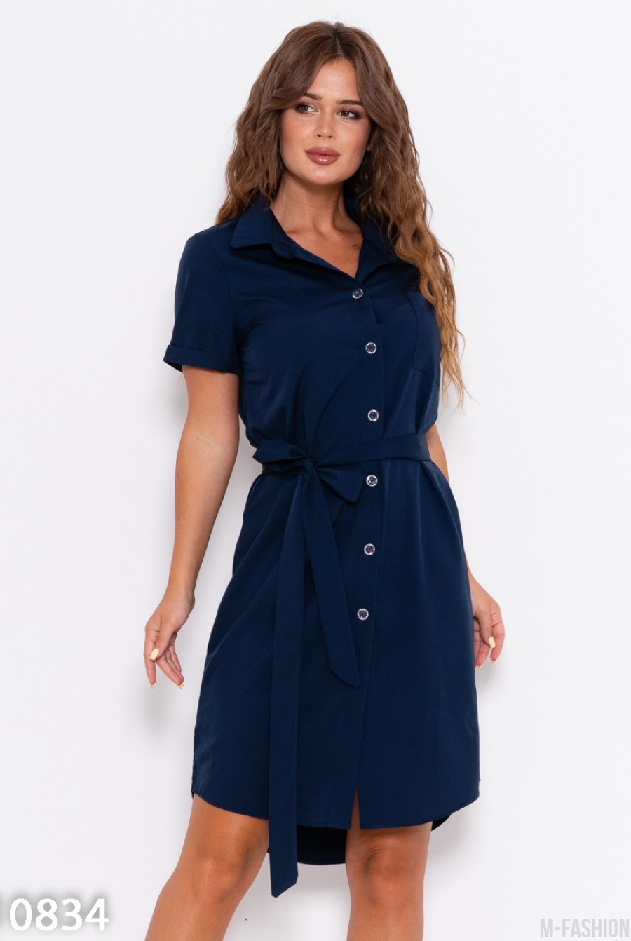 Синее платье-рубашка с поясом и карманом - Фото 1