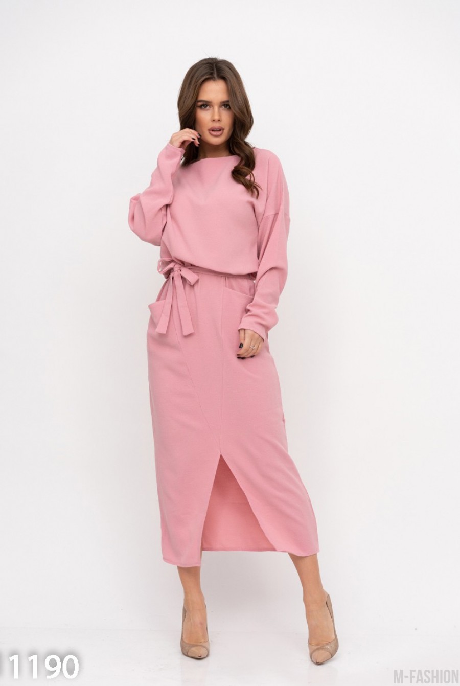 Розовое платье с карманами и геометрическим кроем - Фото 1
