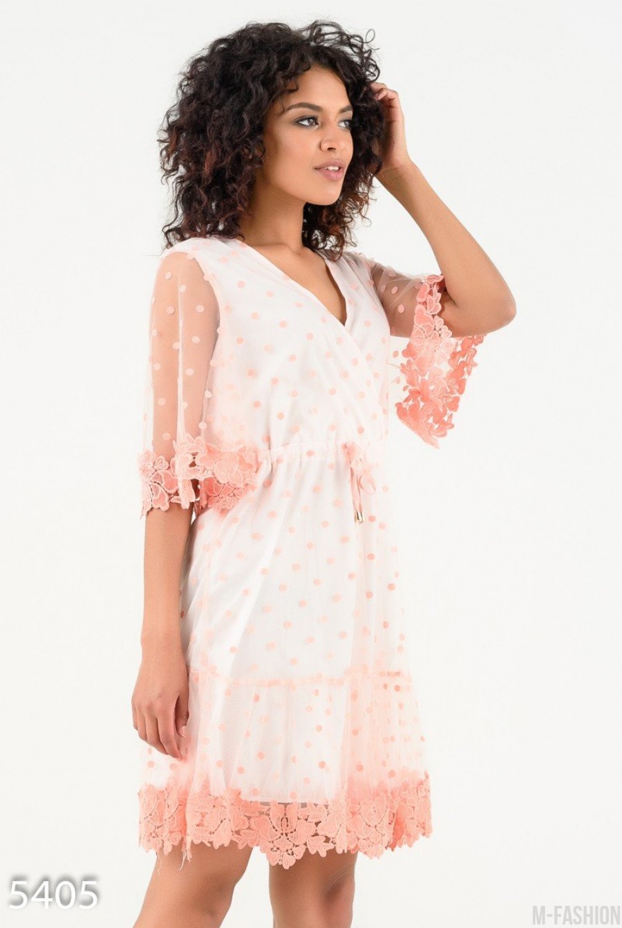 Розовое платье с полупрозрачным в горошек верхним слоем- Фото 2