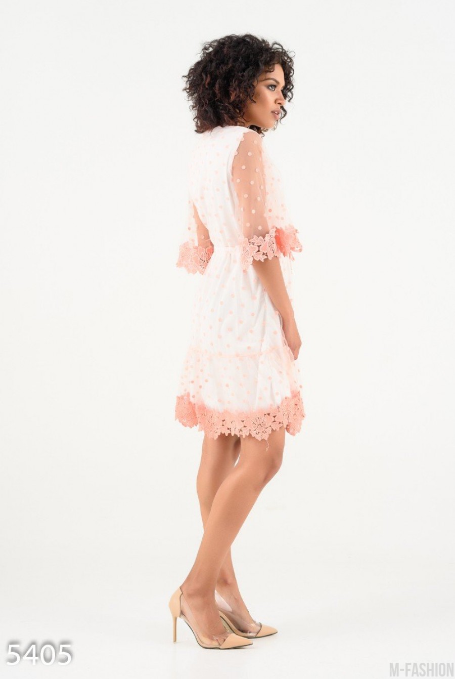 Розовое платье с полупрозрачным в горошек верхним слоем- Фото 3