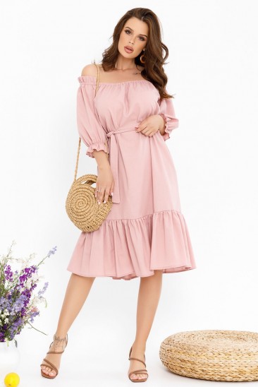 Розовое коттоновое платье с приспущенными плечами