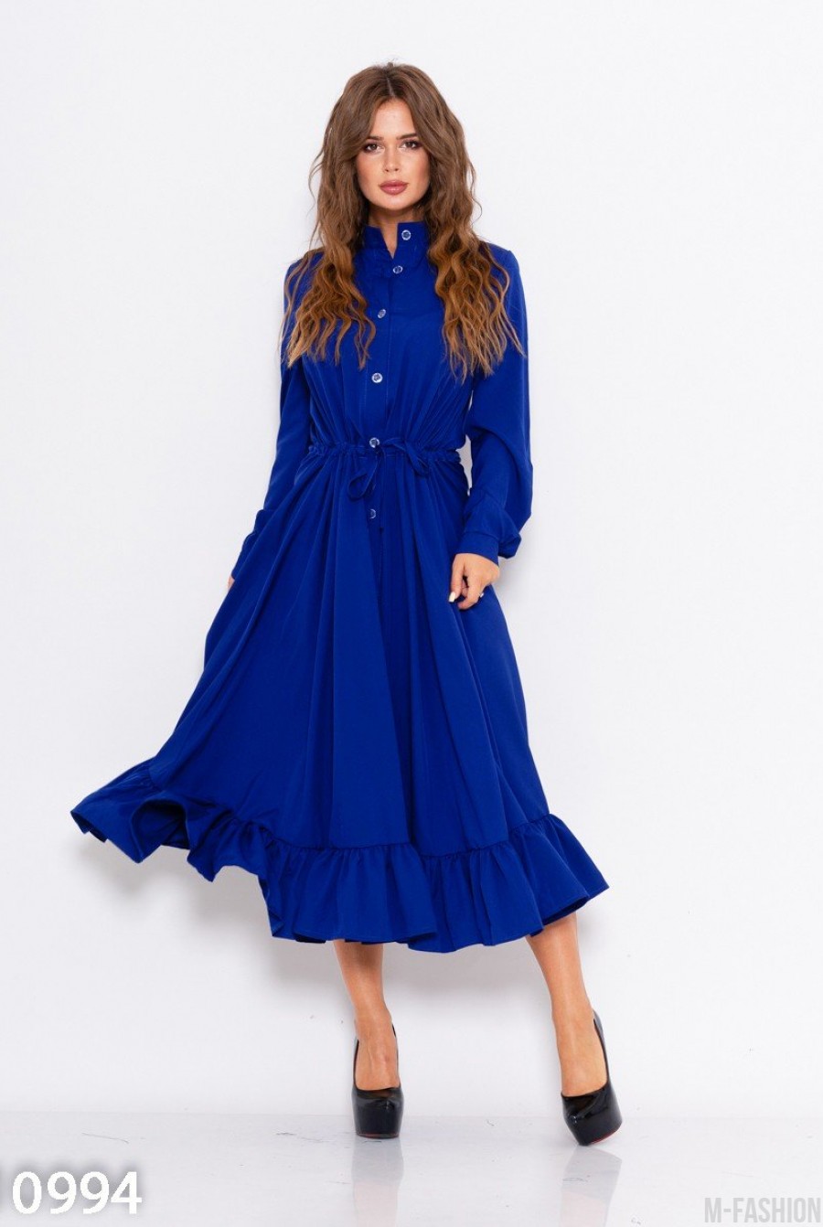 Ярко-синее приталенное платье на пуговицах - Фото 1