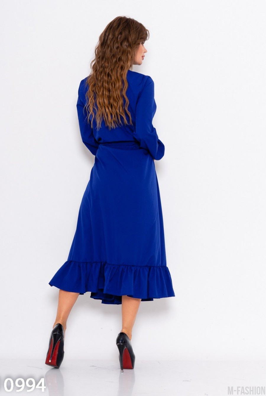 Ярко-синее приталенное платье на пуговицах- Фото 3
