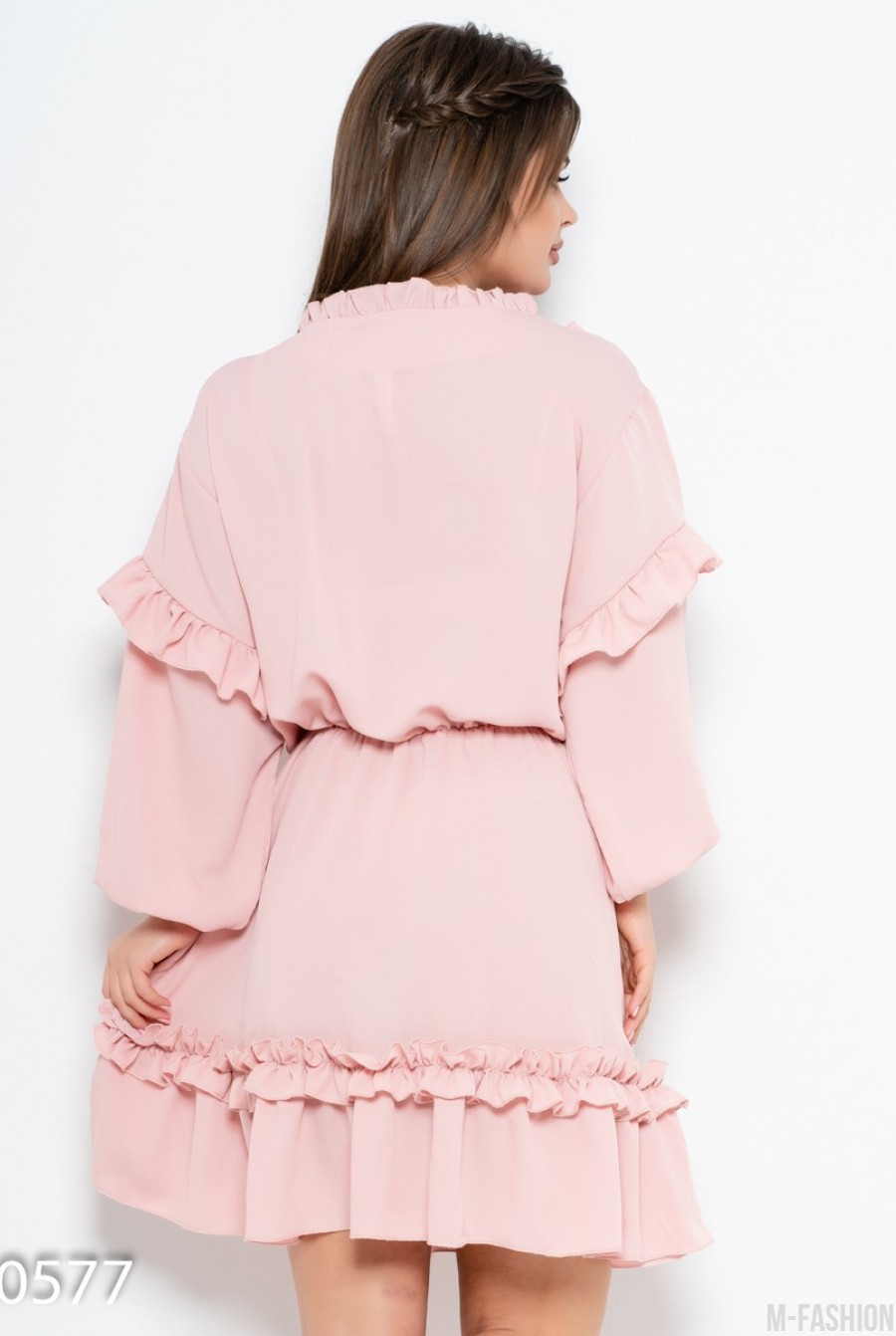 Розовое платье с рюшами и длинными рукавами- Фото 3