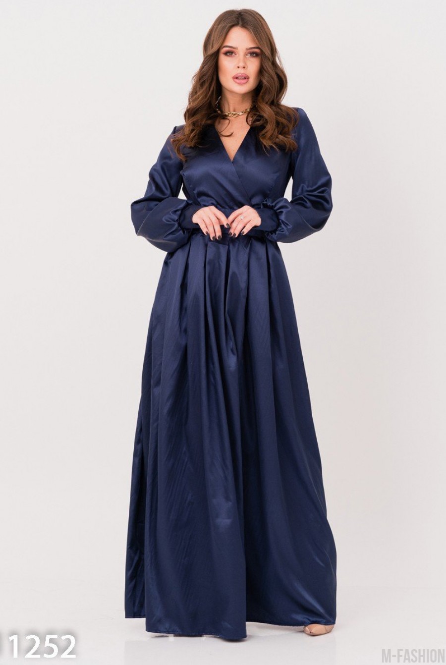 Темно-синее длинное платье с кроем на запах - Фото 1