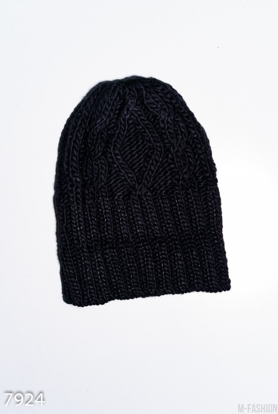 Черная шапка из шерсти с люрексом фактурной вязки - Фото 1
