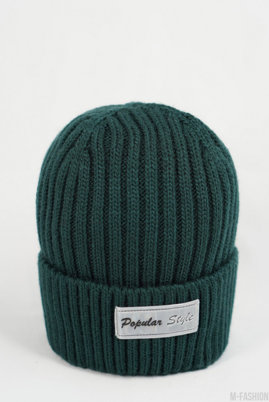 Зеленая шерстяная шапка бини с подворотом - Фото 1