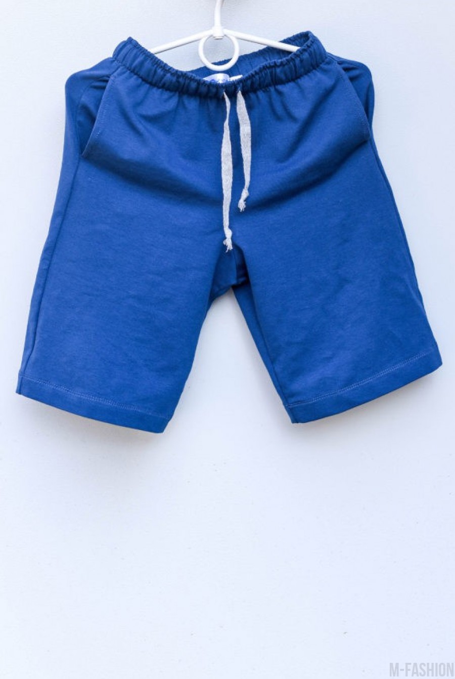 Шорты летние синего цвета с карманами и шнурком для регулировки ширины- Фото 3