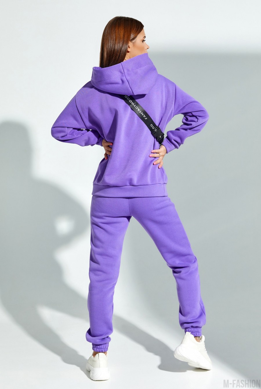 Фиолетовый утепленный костюм с капюшоном- Фото 3