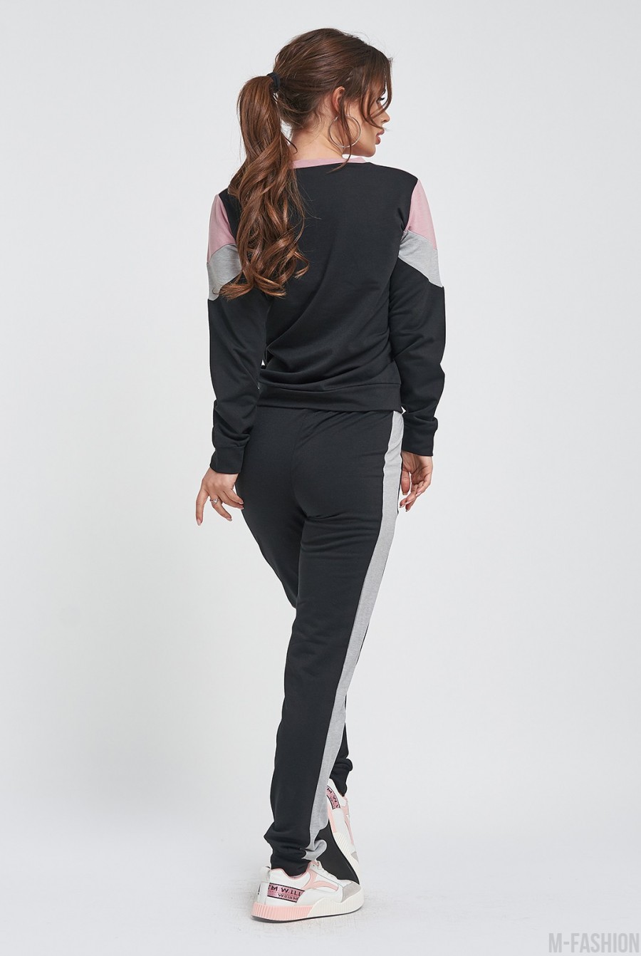 Черный спортивный костюм с розово-серыми вставками- Фото 5