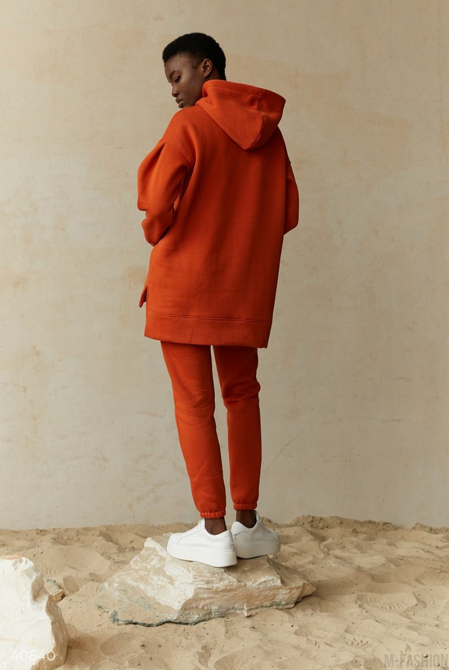 Оранжевый костюм с капюшоном- Фото 5
