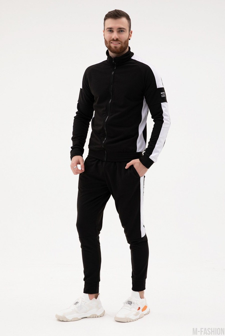 Черно-белый спортивный костюм из трикотажа - Фото 1