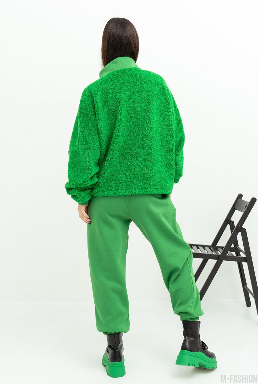 Зеленый костюм с шерстяными вставками- Фото 3