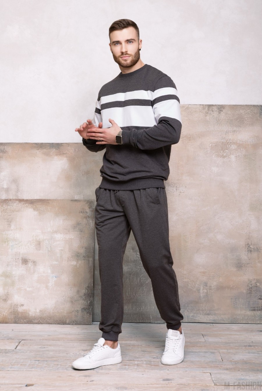 Темно-серые трикотажные спортивные штаны с манжетами- Фото 4