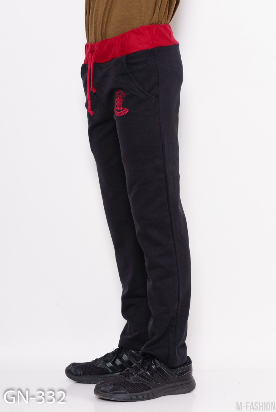 Черно-бордовые трикотажные спортивные штаны с аппликацией- Фото 3
