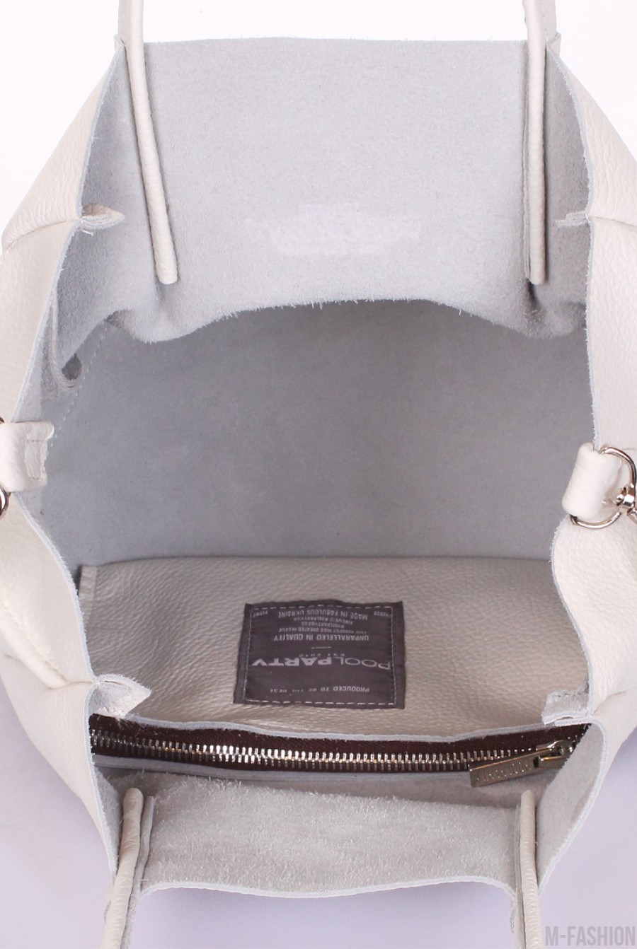 Белая сумка из натуральной кожи на одно отделение со съемным ремнем- Фото 4