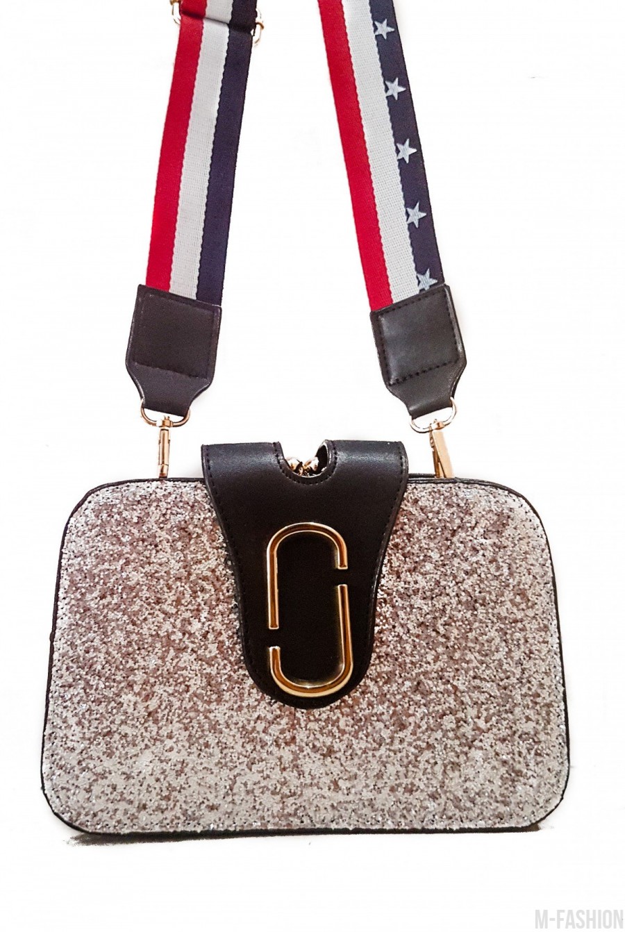 Компактная сумочка из эко-кожи с покрытием из серебряных блесток- Фото 4