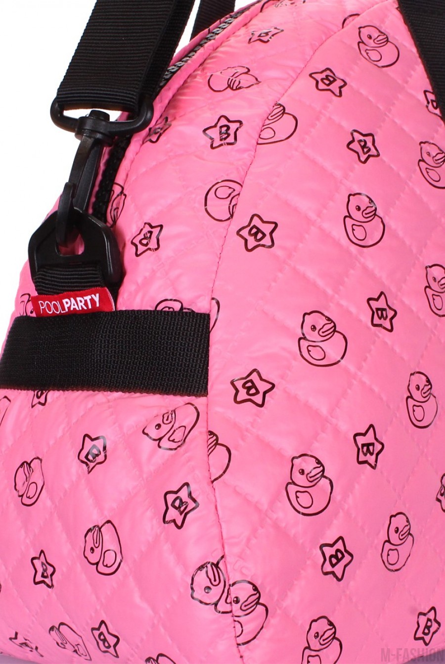 Стеганая дорожная сумка с розовой расцветкой и позитивным принтом- Фото 3