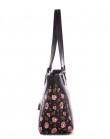 Стильная сумочка с цветочной вышивкой