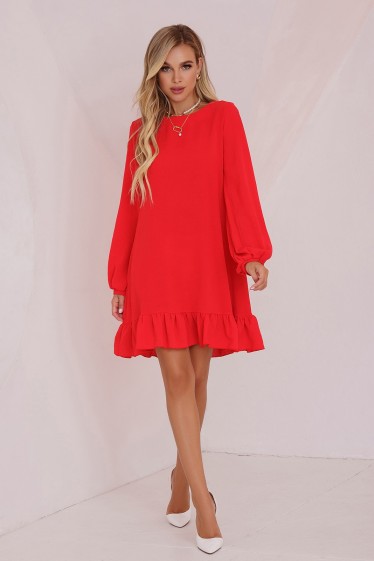 Красное текстурное платье-трапеция