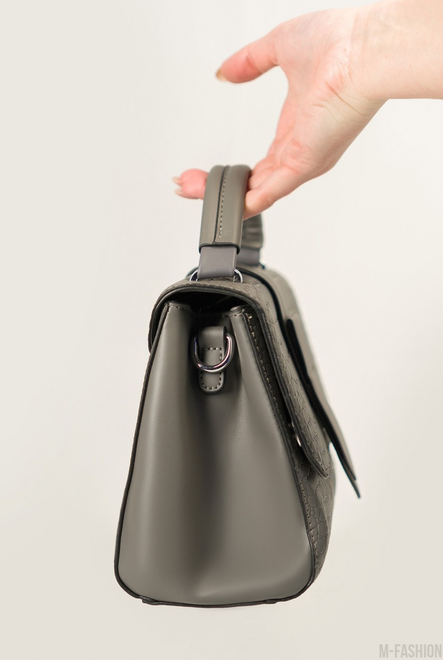 Серая сумка-чемоданчик из тисненной эко-кожи- Фото 2