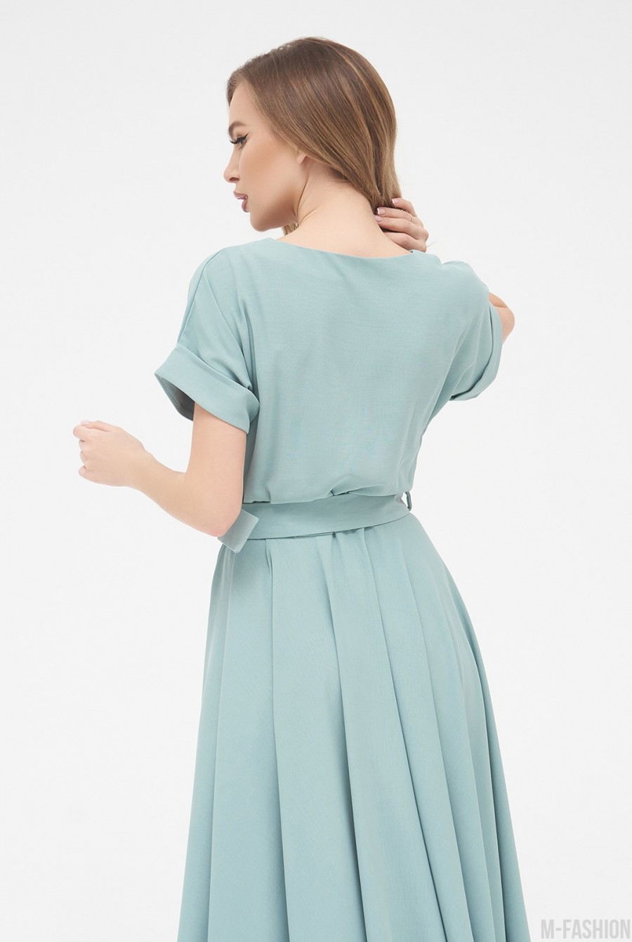 Классическое платье цвета хаки с расклешенным низом- Фото 3