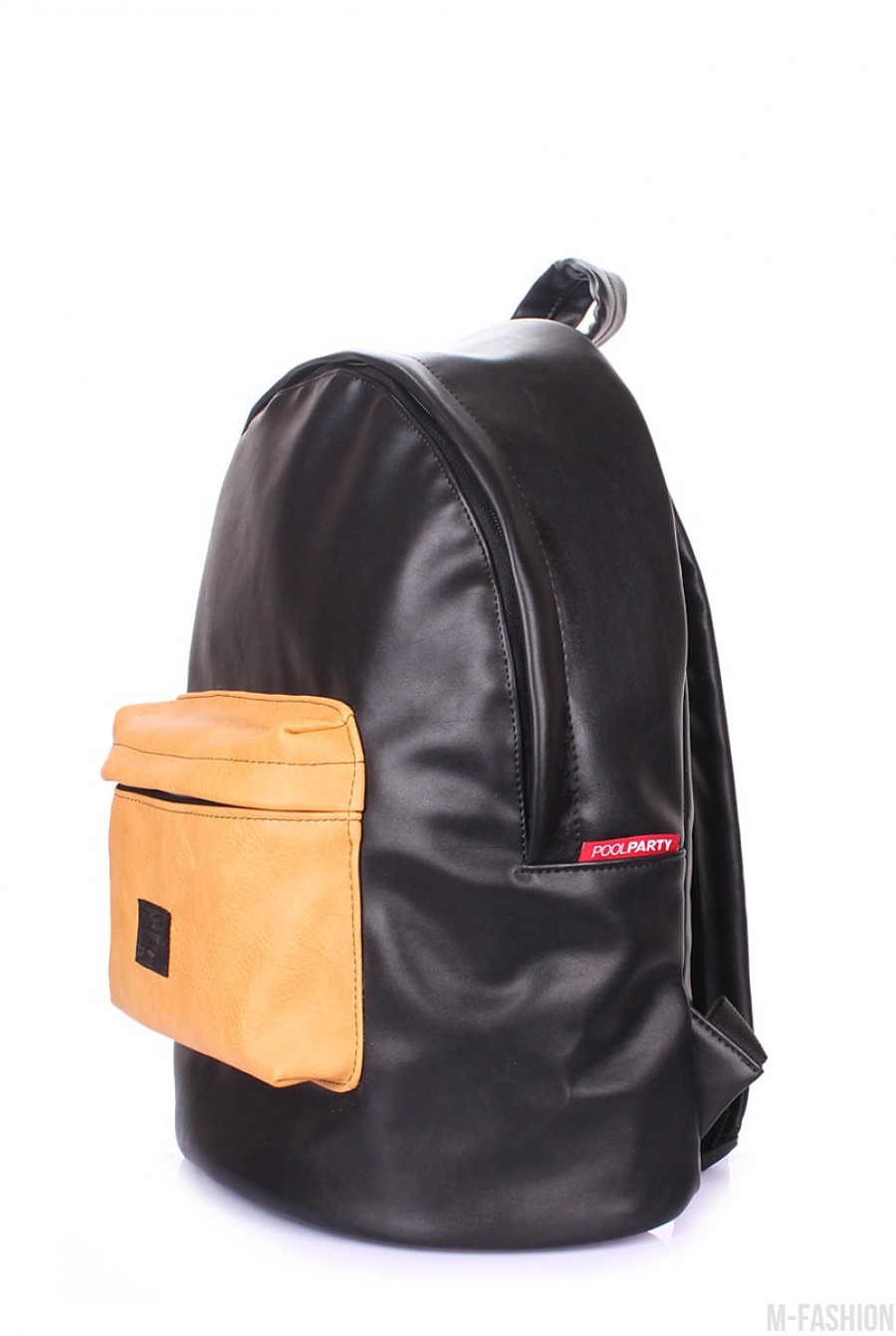 Черный кожаный рюкзак с оригинальным желтым накладным карманом- Фото 2