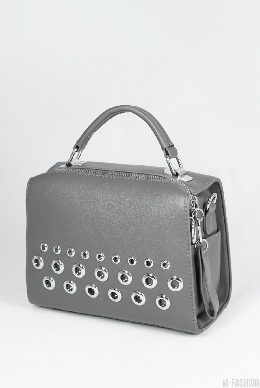 Серая кожаная сумка-чемоданчик с люверсами - Фото 1