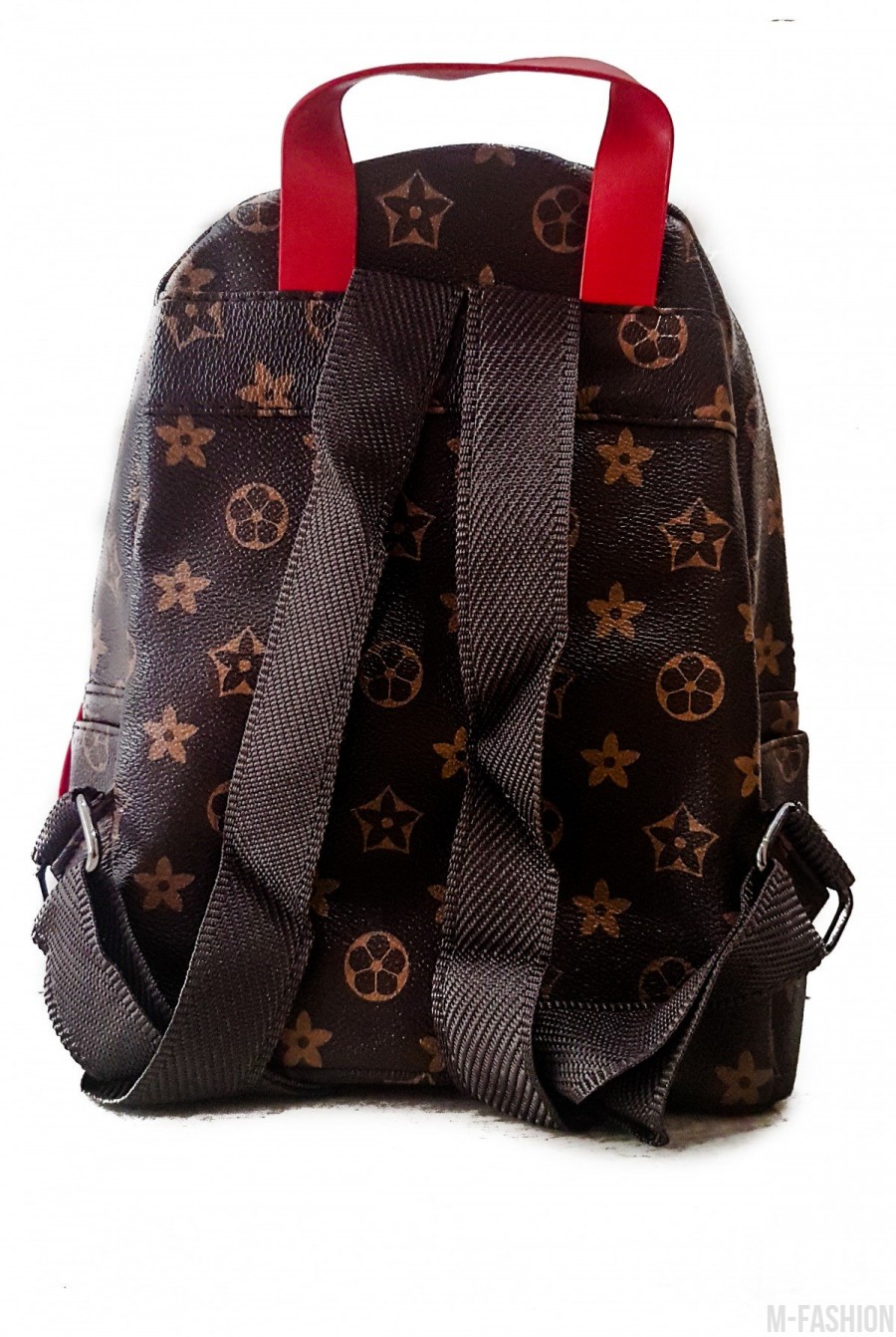 Коричневый рюкзак со светлым рисунком и красными деталями- Фото 4