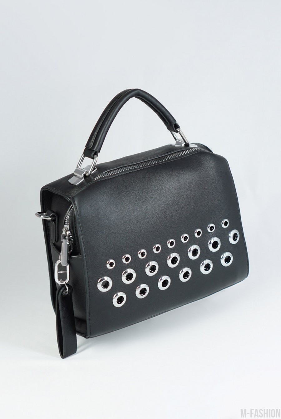 Черная кожаная сумка-чемоданчик с люверсами- Фото 2