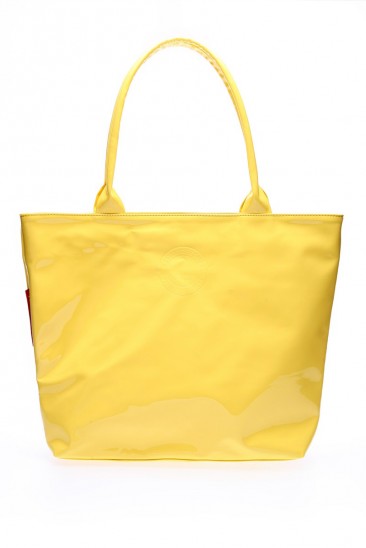 Желтая лаковая сумочка для яркого образа